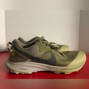 Nike Air Zoom Terra Kiger 6 Olive Green Trail Shoes Size 11 CJ0219 201